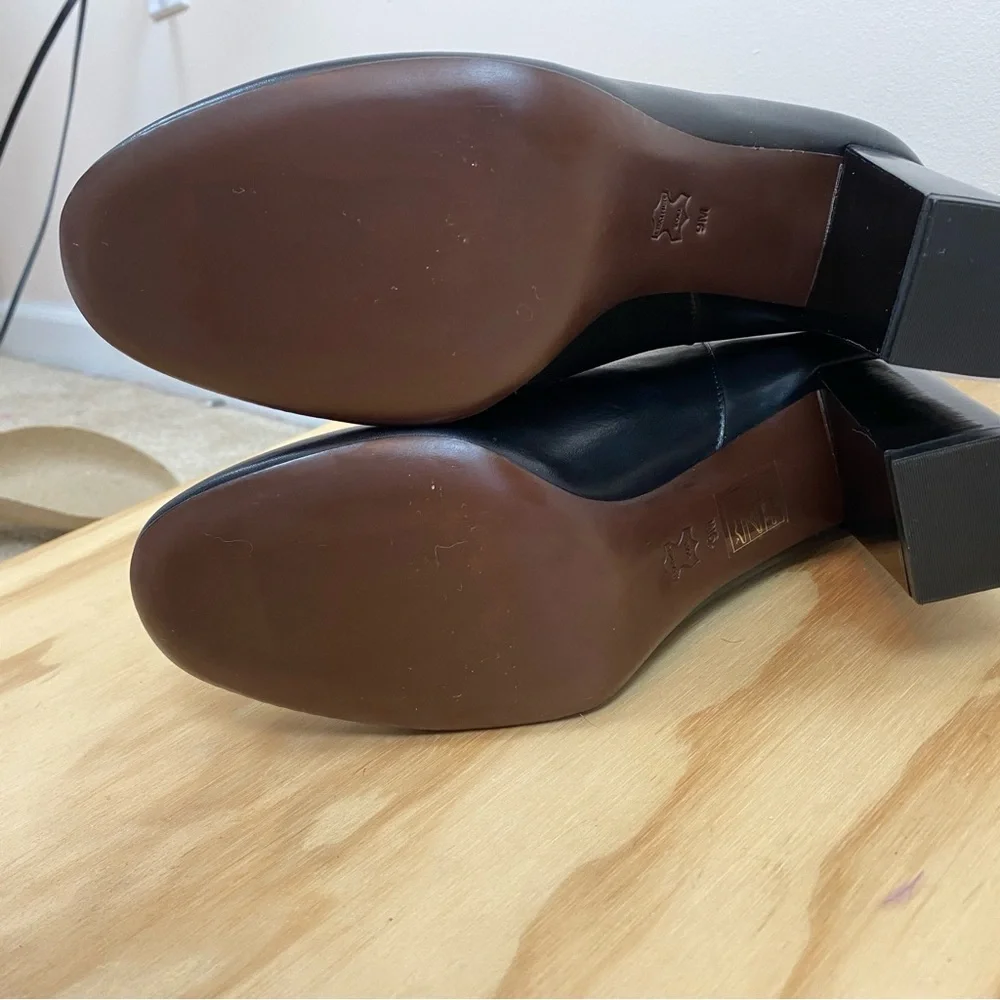NWOT Tory Burch Devon Leather Ankle Boot Black